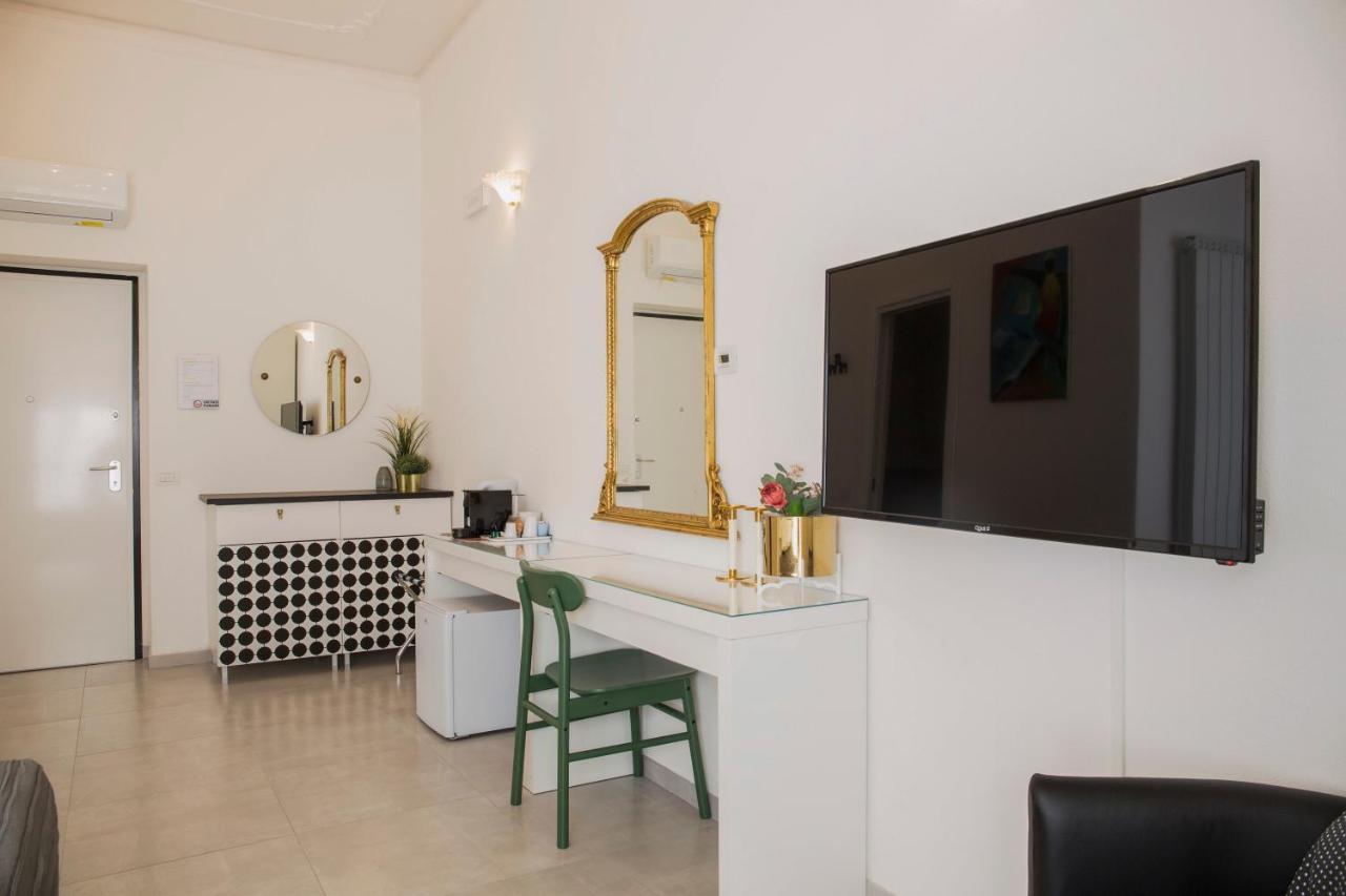 Torre 2 San Bonifacio - Locazione Turistica Hotel ภายนอก รูปภาพ