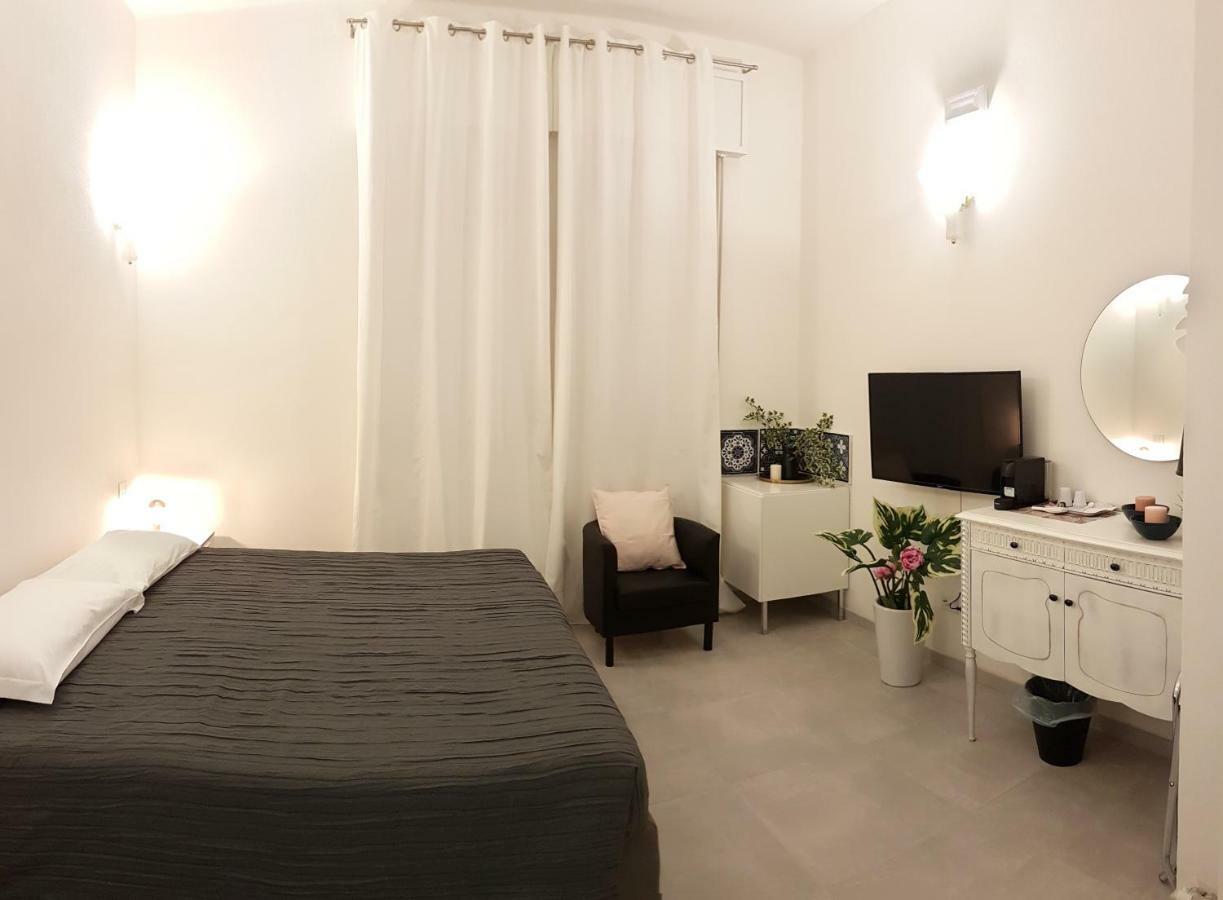 Torre 2 San Bonifacio - Locazione Turistica Hotel ภายนอก รูปภาพ